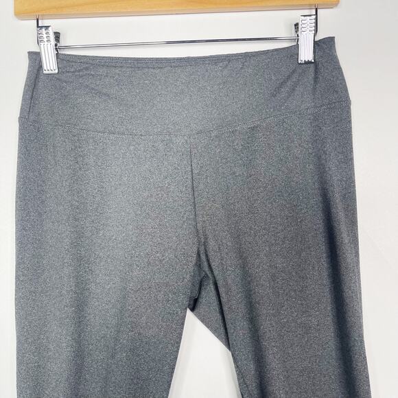 Marika Tech Womens Medium Heather Gray Crop Leggings Cropped Workout Activewear - Picture 3 of 7